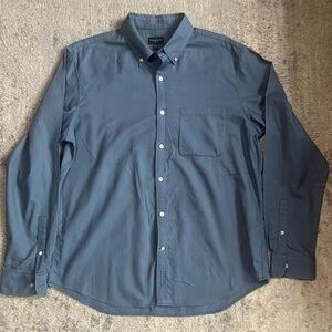 Club Monaco Slim Fit Button Down Large